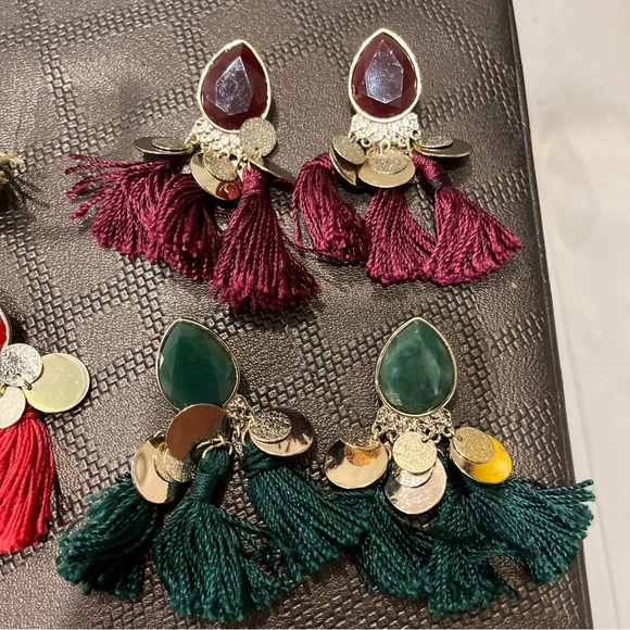 8 pairs of fashion earrings - Picture 2 of 5